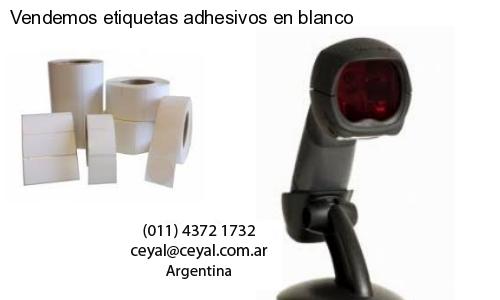 Vendemos etiquetas adhesivos en blanco