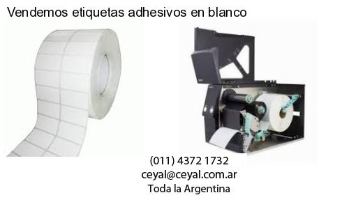 Vendemos etiquetas adhesivos en blanco